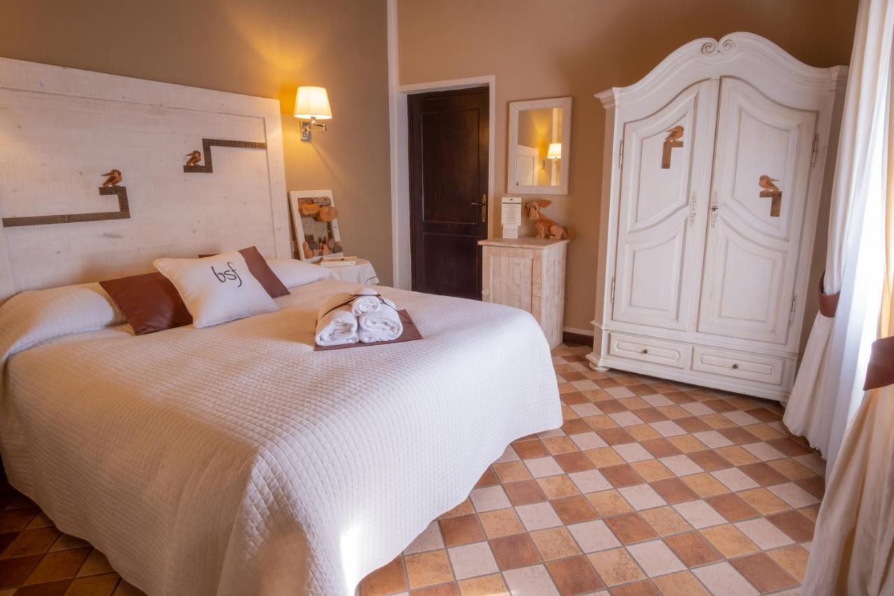 Borgo San Faustino Country Relais And Spa Morrano Eksteriør billede